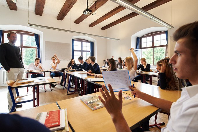 Fees for schools in Switzerland for international students